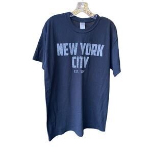Gently used Gildan NYC Graphic Short Sleeve T-Shirt Blue Cotton Large